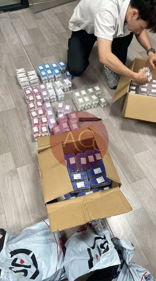 Order fulfilment and packing